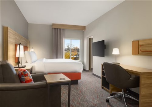 Candlewood Suites Chester - Richmond