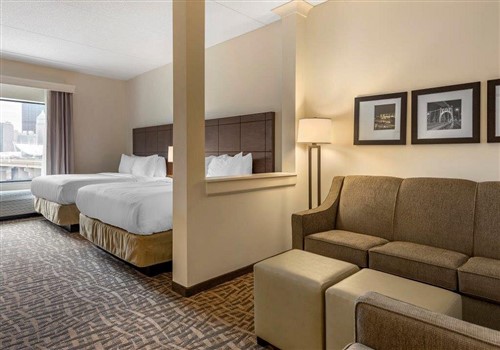 Comfort Inn & Suites Pittsburgh-Northshore Comfort Inn & Suites Pittsburgh-Northshore