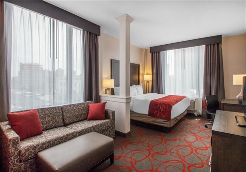 Comfort Inn & Suites near Stadium Bronx