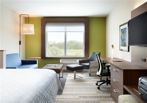 Holiday Inn Express & Suites Canton >