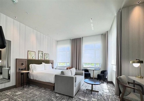 Hotel Railwayparc Montreal, Tapestry Collection by Hilton Hotel Railwayparc Montreal, Tapestry Collection by Hilton