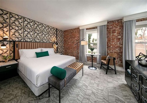 Hotel Virginia Santa Barbara, Tapestry Collection by Hilton >