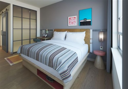 Moxy Cincinnati Downtown