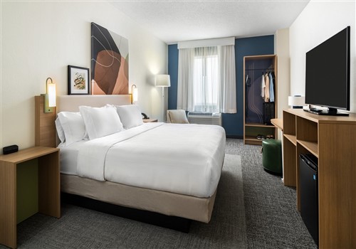 Spark by Hilton Fredericksburg Southpoint