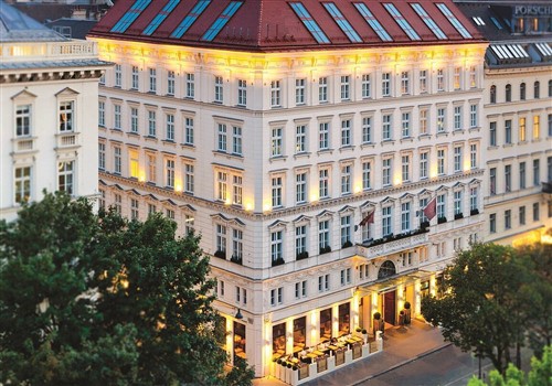 The Amauris Vienna >