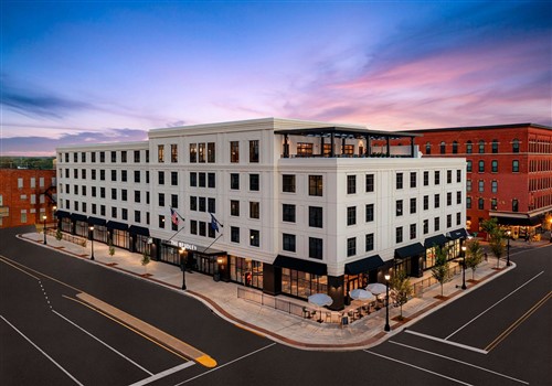 The Bradley Fort Wayne > The Bradley Fort Wayne >