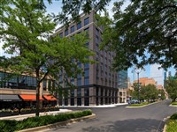 New 5 Star hotel in West Loop Chicago opened in 2021 >