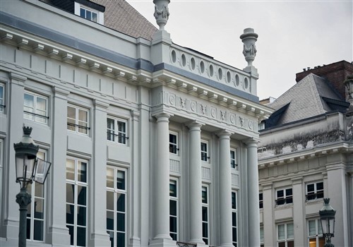 New 5-star luxury hotel in Brussels city centre opened in 2021 >