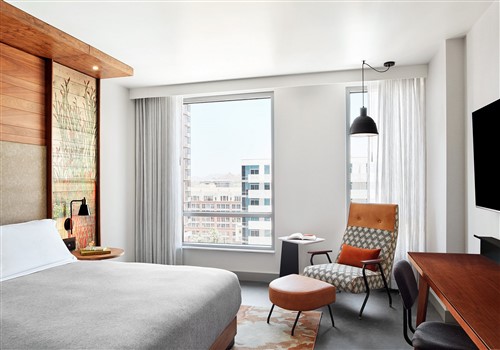 New Hilton hotel in downtown Tempe AZ opened in 2020