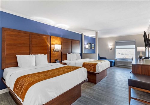 New comfort suites st louis