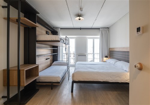 New hostel in Brussels city centre opened in 2021 >