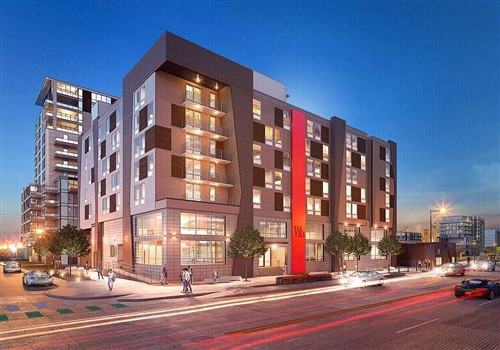 New hotel in Denver RiNo 2022 >