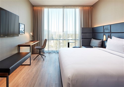 New Hotel in Downtown San Diego 2023
 >