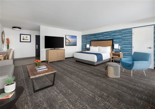 New hotel in Fishermans Wharf San Francisco opened in 2019 >
