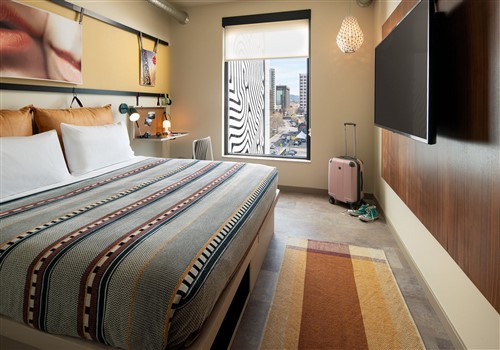 New hotel in San Francisco Bay area opened in 2021 >