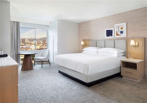 new-hotels-in-santa-monica-ca-2022-2021-best-newest-openings