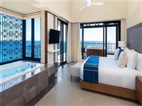 New Hotels in Los Cabos Mexico >