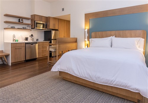 New suites hotel in St Louis Midtown 2020 >